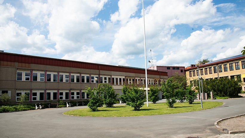 Hofgårdsskolan i Sävsjö, exteriör bild